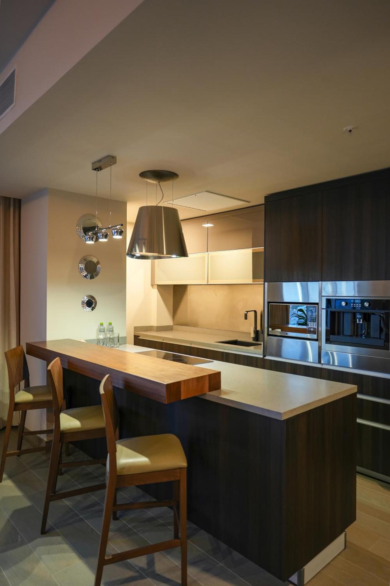 Metria Hotel León Exteriér fotografie A modern kitchen